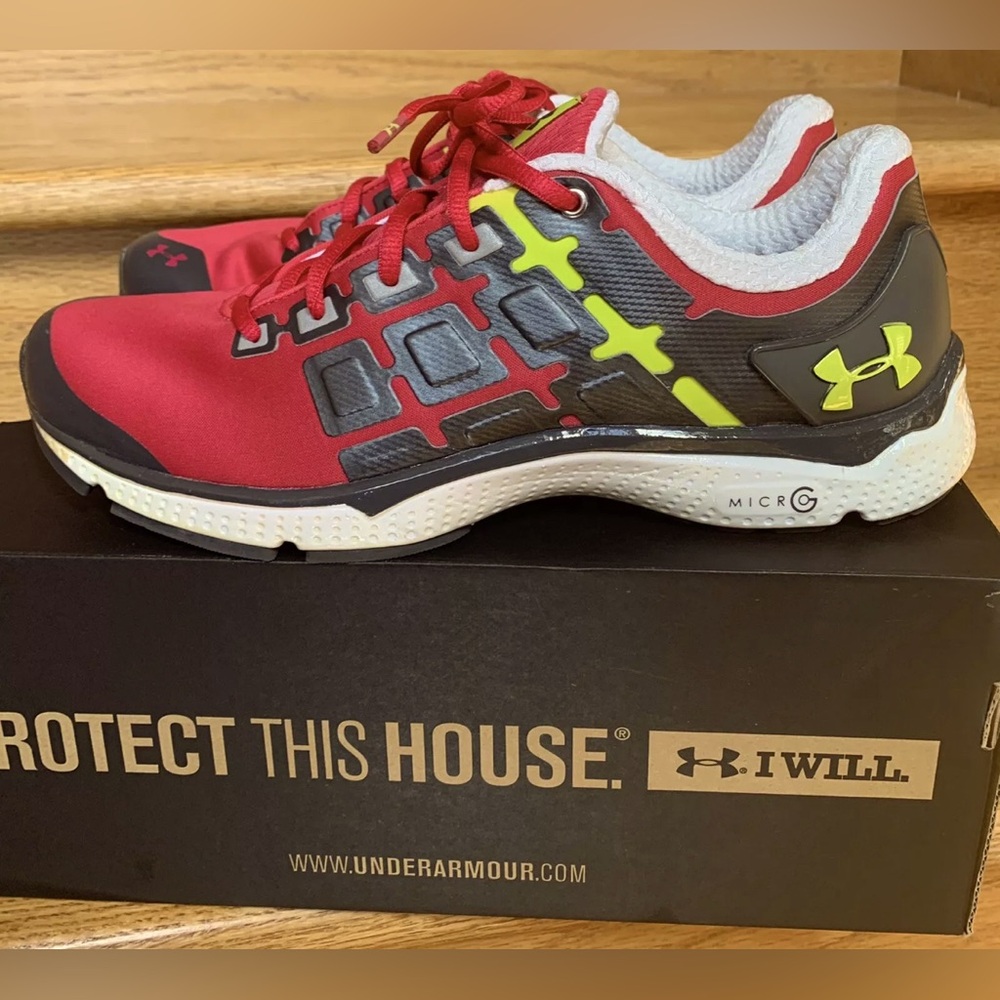 👟NIB Ret $91.99 Women Under Armour UA W Micro G Split II New In Box Size 10